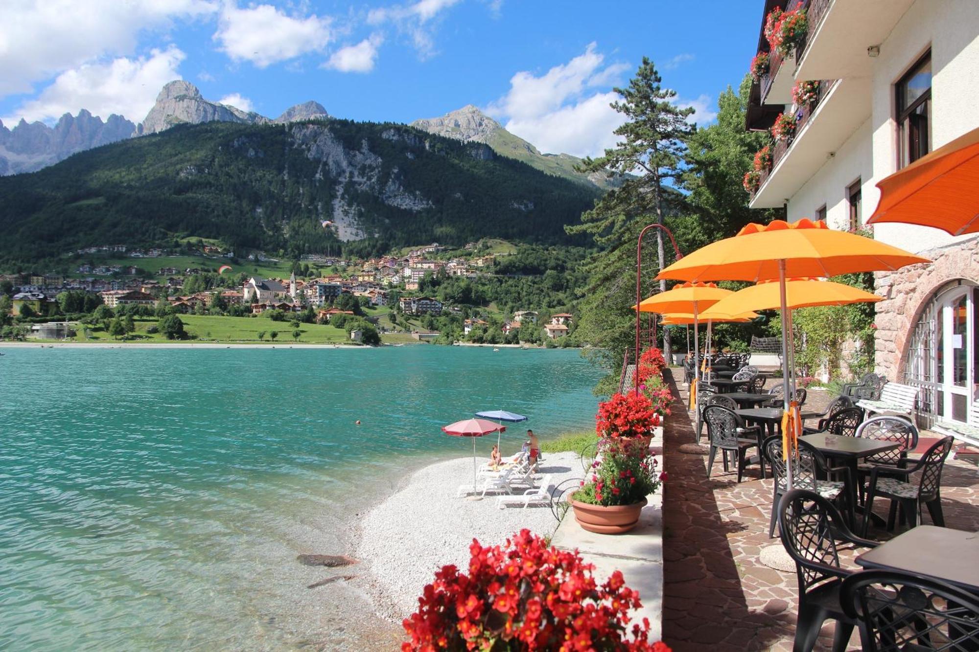 Lago Park Hotel مولفينو المظهر الخارجي الصورة