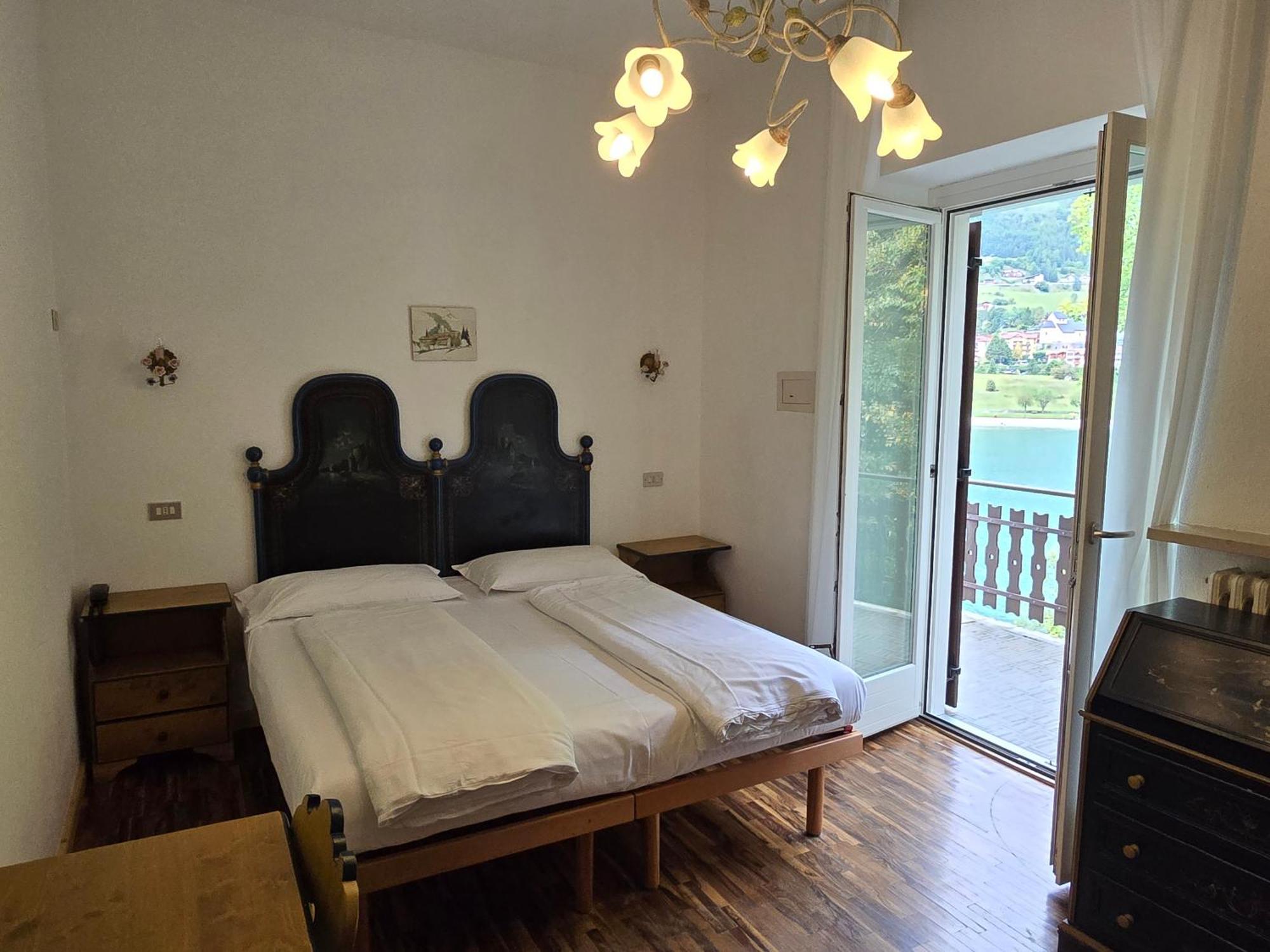Lago Park Hotel مولفينو المظهر الخارجي الصورة