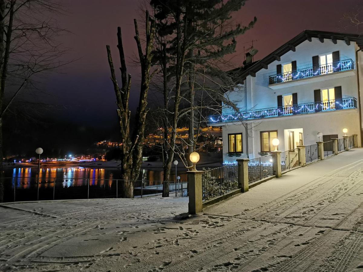 Lago Park Hotel مولفينو المظهر الخارجي الصورة