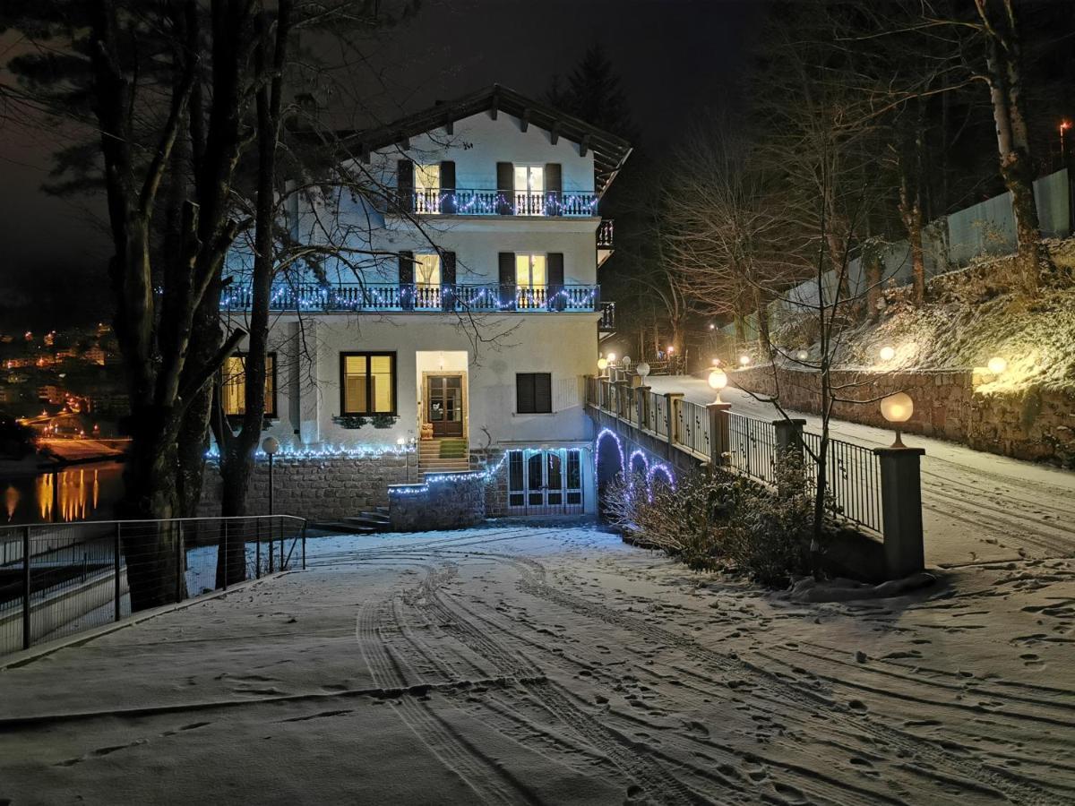 Lago Park Hotel مولفينو المظهر الخارجي الصورة